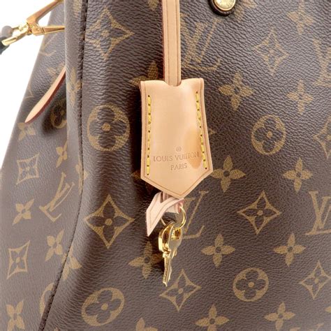 louis vuitton montaigne mm m41056|Louis Vuitton montaigne store.